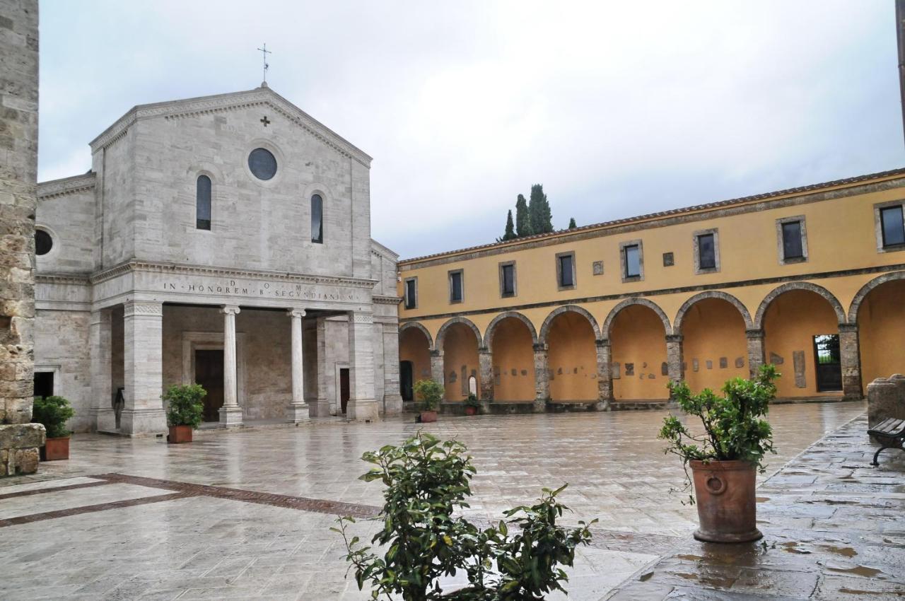 Albergo La Rosetta Chiusi Exterior photo